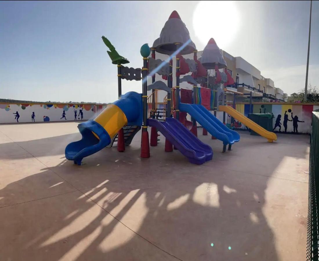 Luxueux appartement avec piscine à la Marina Saïdia Esterno foto